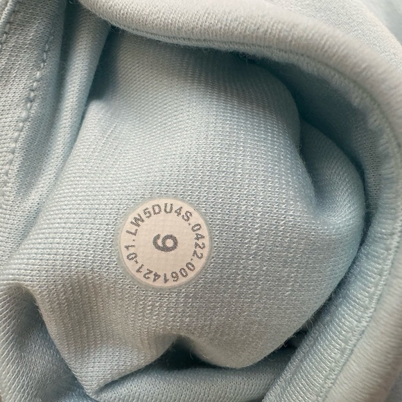 SOLD Lululemon 25” double lined aligns - Picture 3 of 3